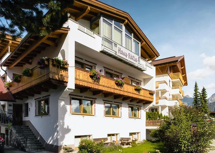 Haus Raetia Apartamento Serfaus