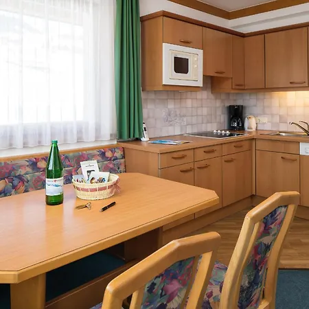 Apartment Haus Rätia