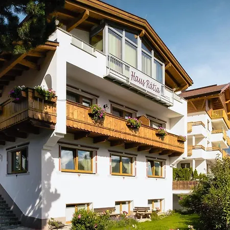 Haus Raetia Appartement Serfaus